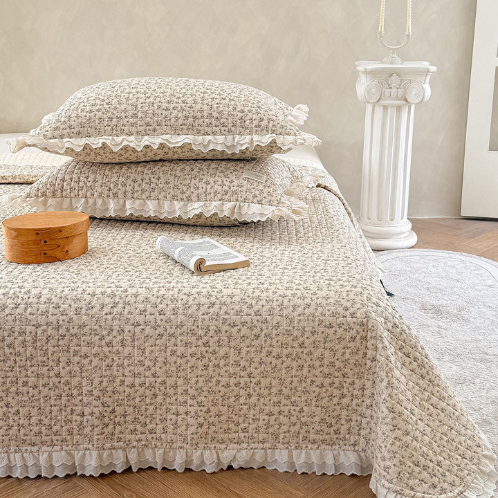 Quilted Floral Ruffled Bedding Set with Eyelet Lace Trim
