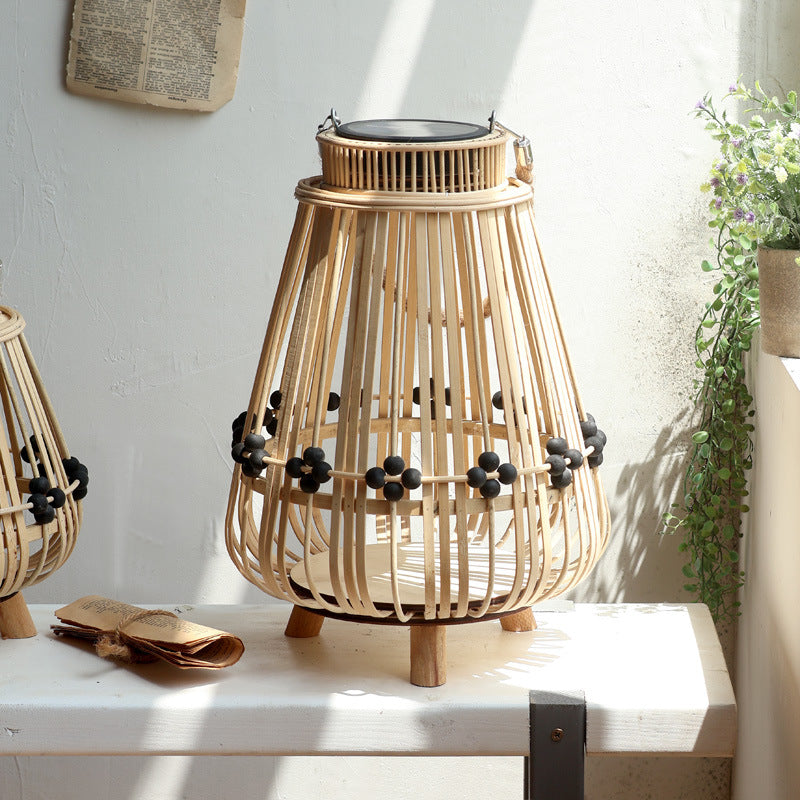 Decorative light source with natural rattan Stornfield