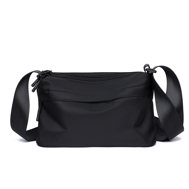 Practical shoulder bag with multiple compartments Stornfield