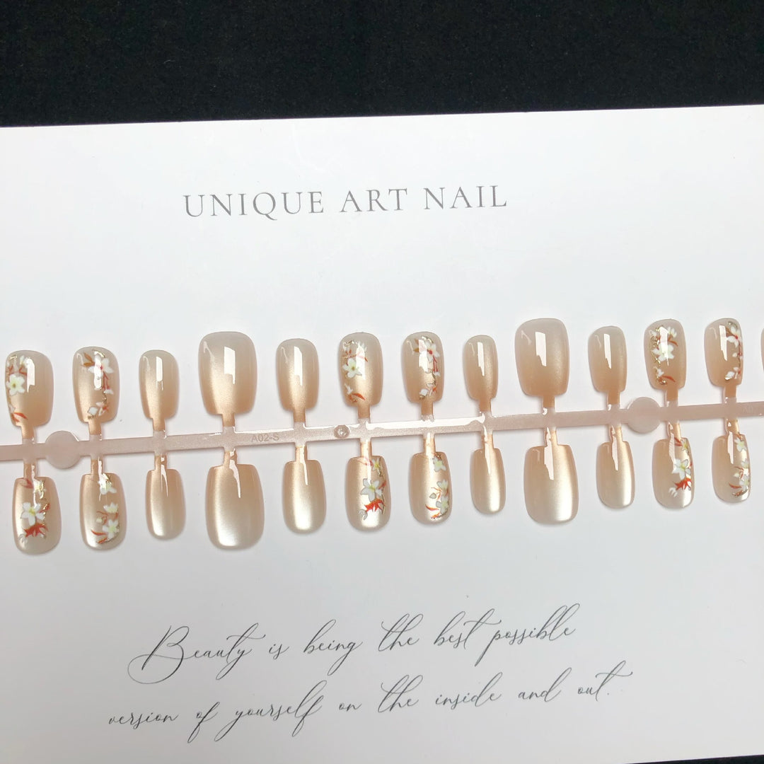 Floral-Designed Press-On Nail Art Set