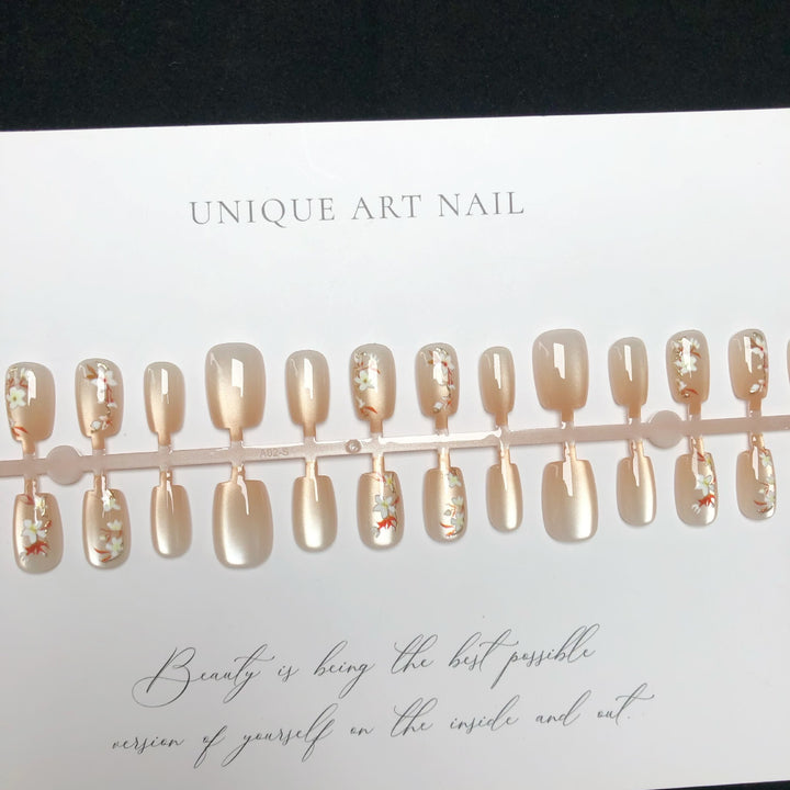 Floral-Designed Press-On Nail Art Set