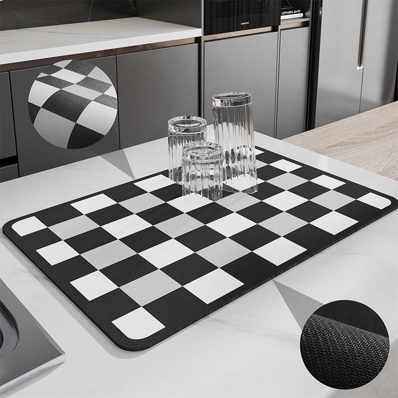 Stylish Checkerboard Table Mat