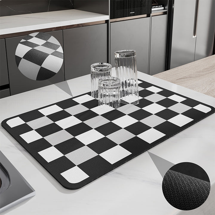 Stylish Checkerboard Table Mat