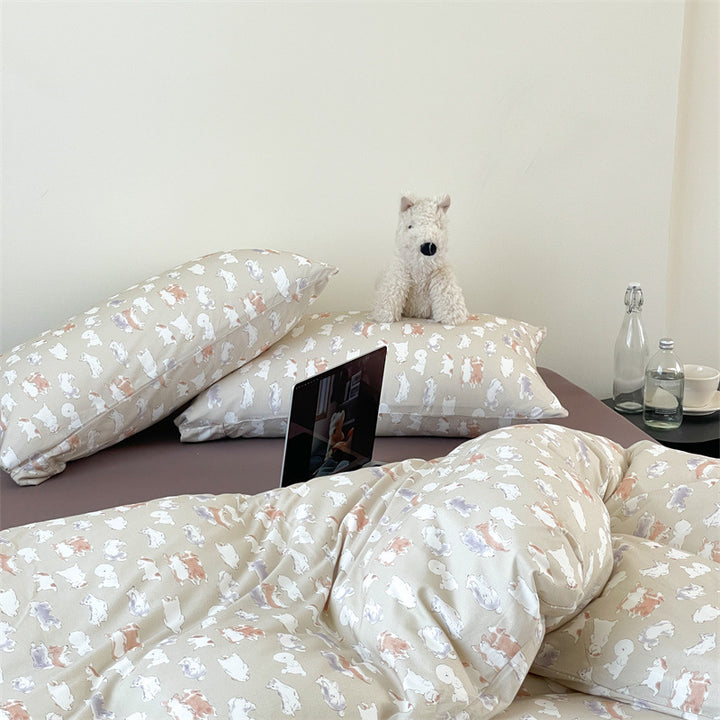 Fine woven cotton percale bedding set with delicate floral scatter motif