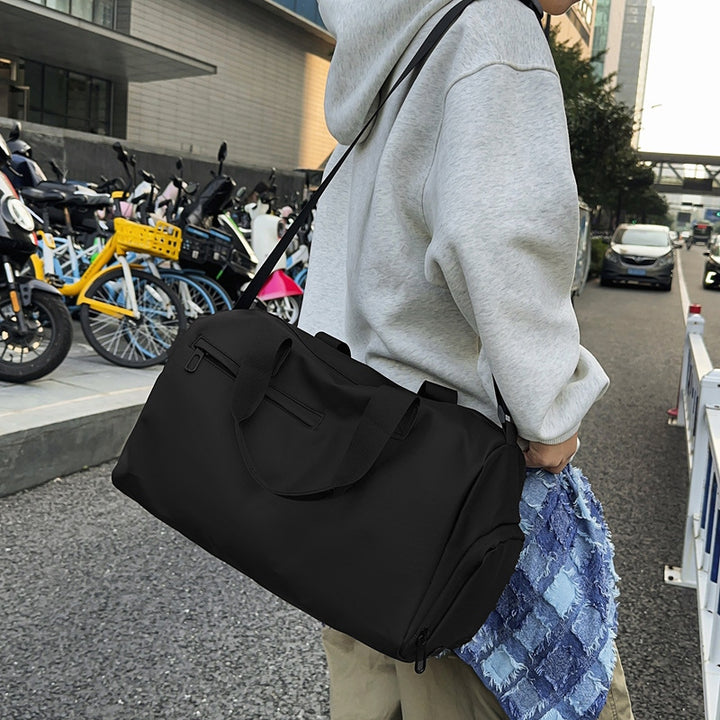 Flexible Sport and Travel Suitcase Stornfield