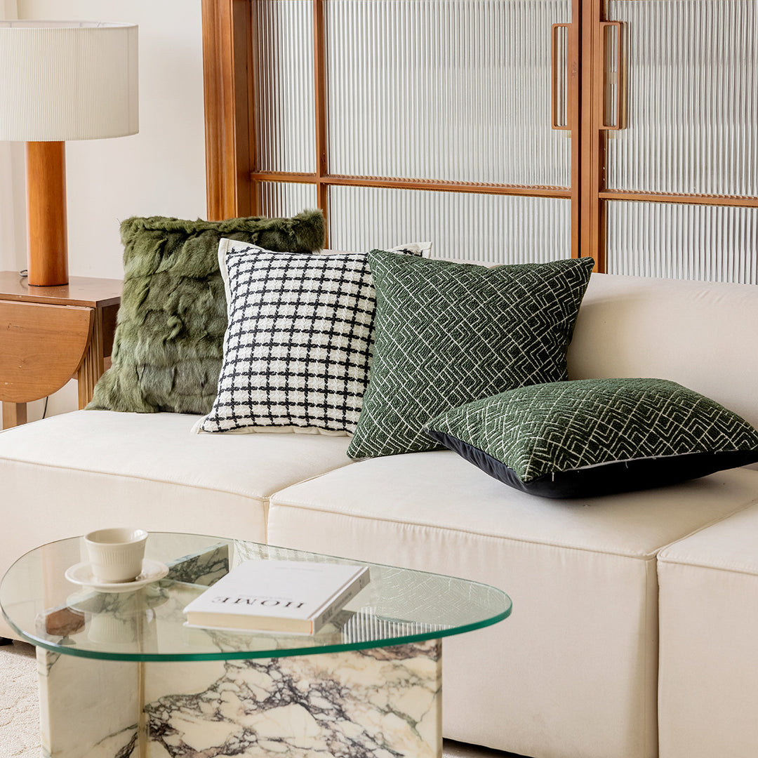Decorative pillow with modern geometric pattern