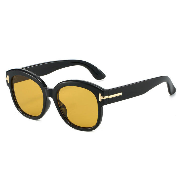 Chic Oversized Frame Sunglasses Stornfield