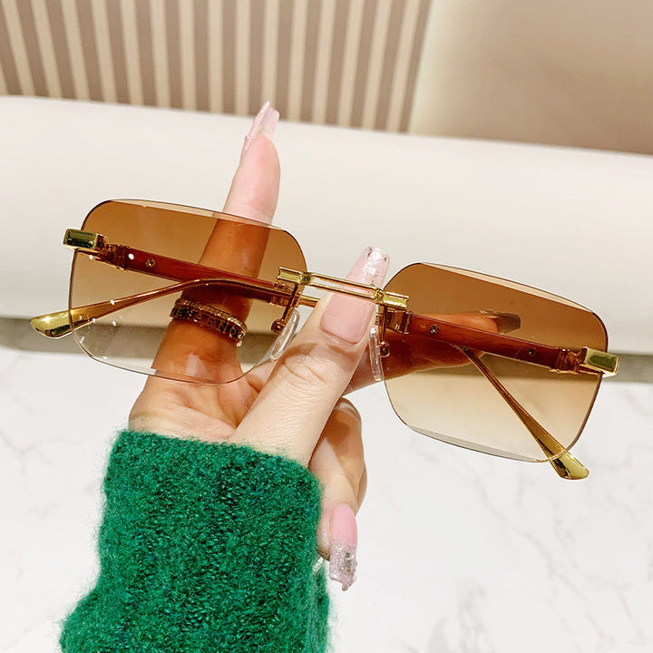 Women's fashionable rectangular sunglasses with elegant metal accent Stornfield