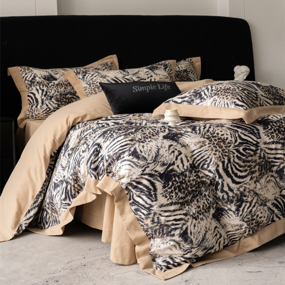 Luxury Mixed-Animal Satin-Feel Duvet Cover Set with Contrasting Hem