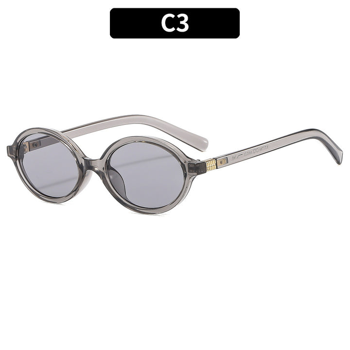 Elegant Vintage-Inspired Round Sunglasses Stornfield