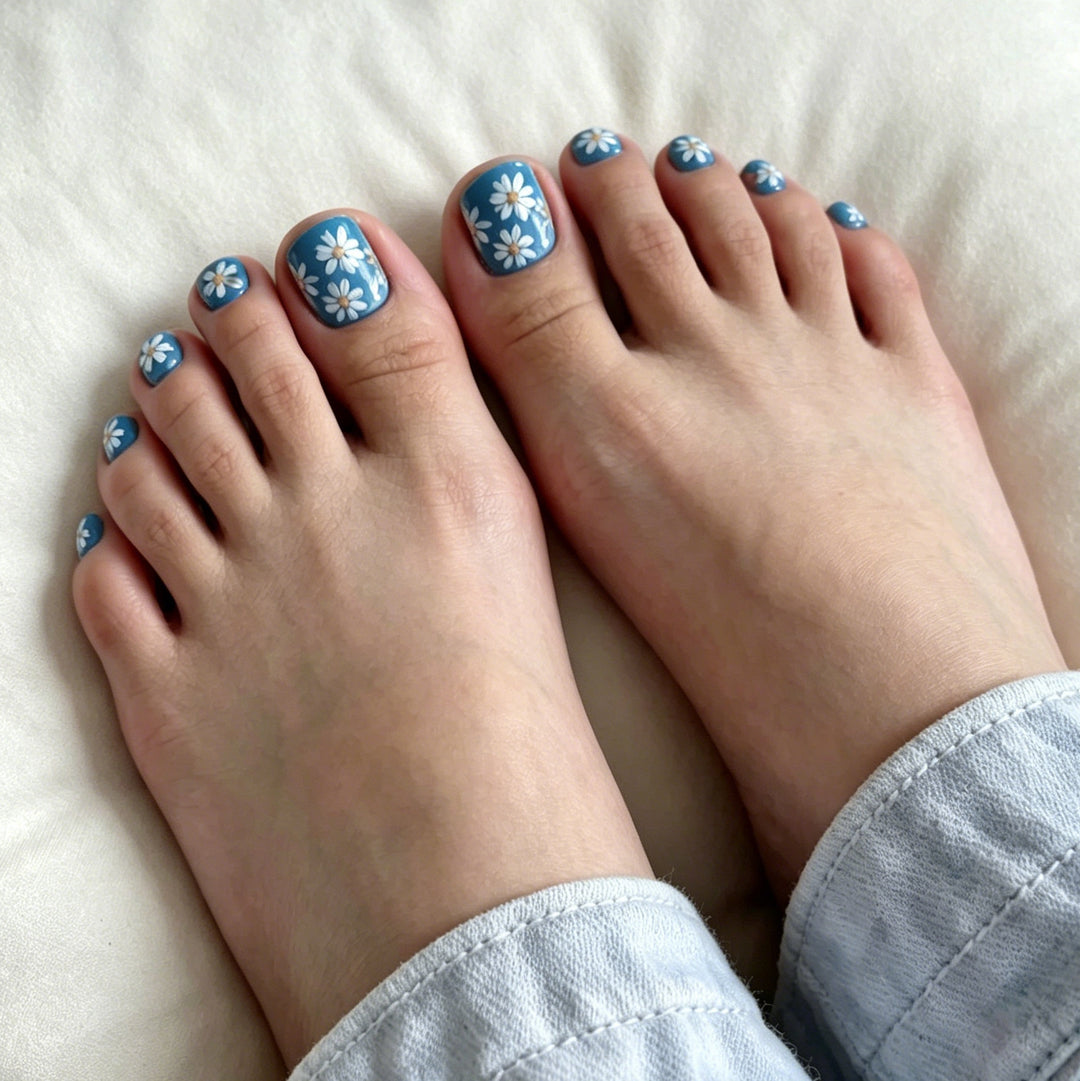 Floral Themed Pedicure Nail Art Stornfield