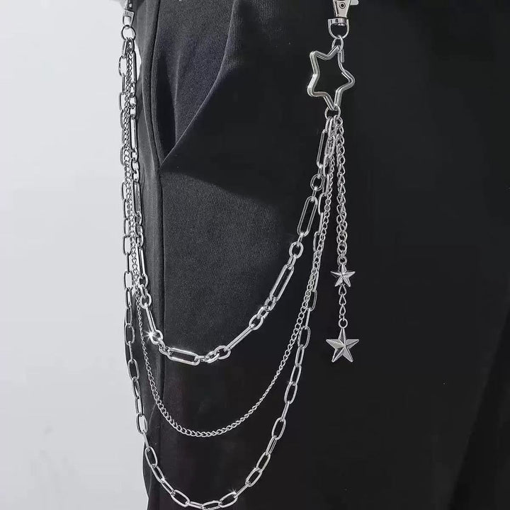 Fashionable chain belt with sparkling star pendant Stornfield