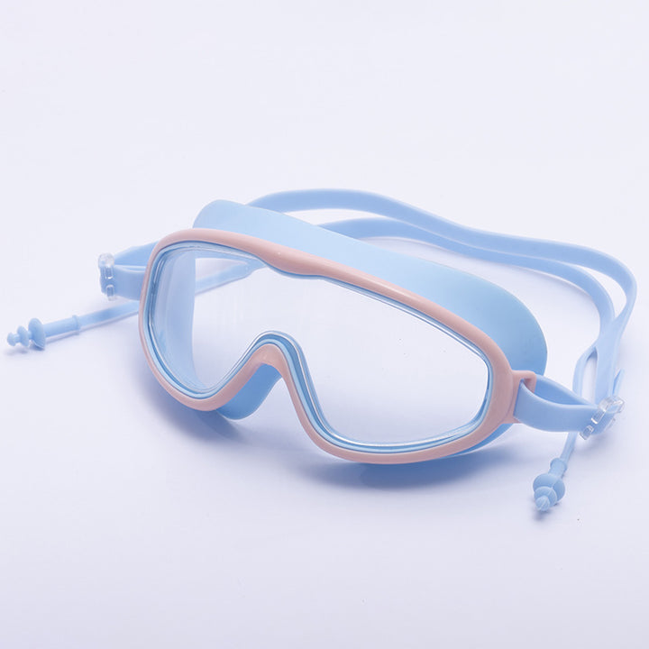 High-performance swimming mask with extensive field of vision Stornfield