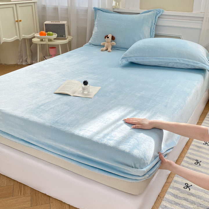 Ultra-Soft Fleece Mattress Protector