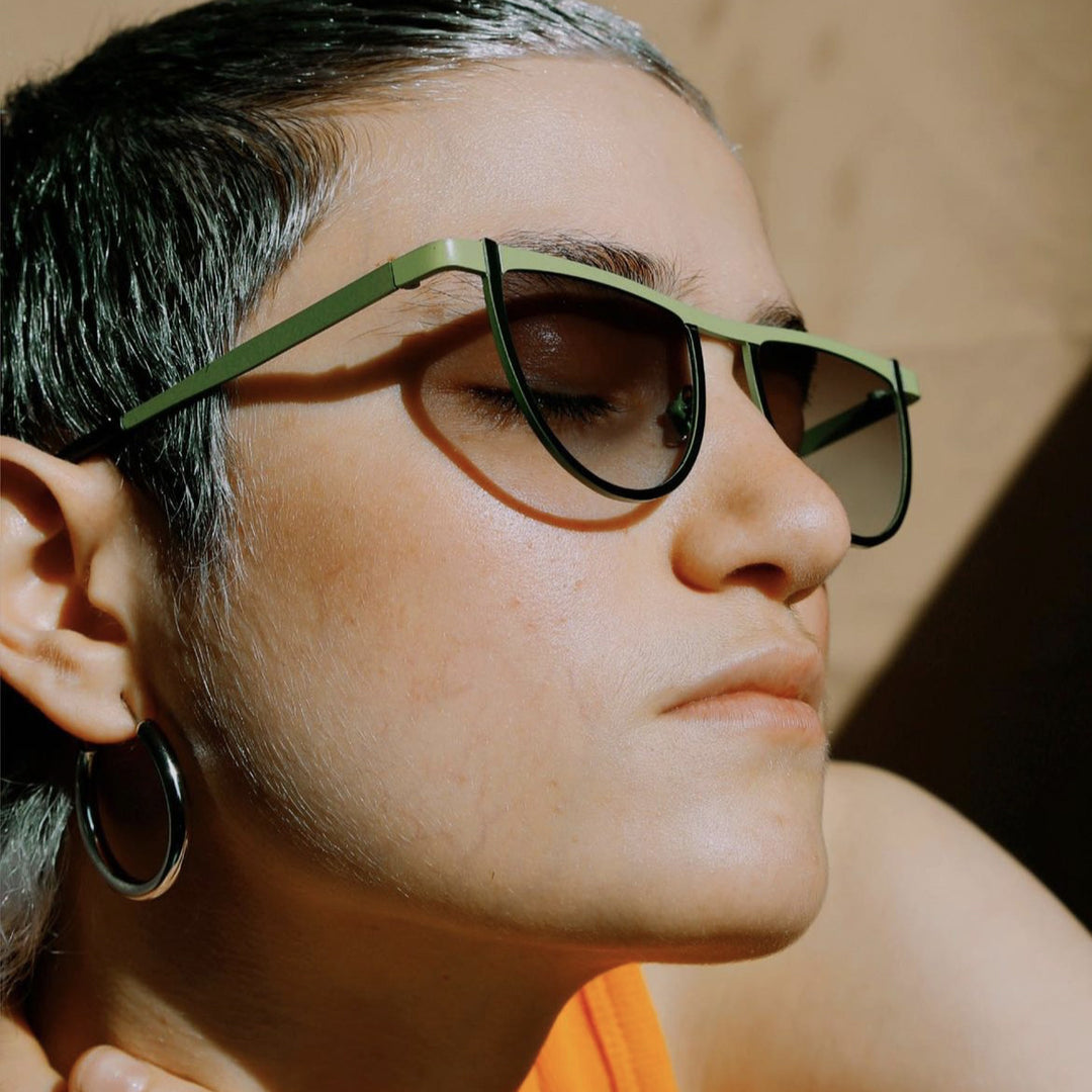 Women's elegant sunglasses with modern design and UV protection Stornfield