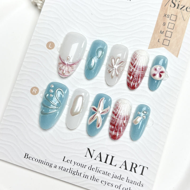 Coastal-Themed Press-On Nail Set