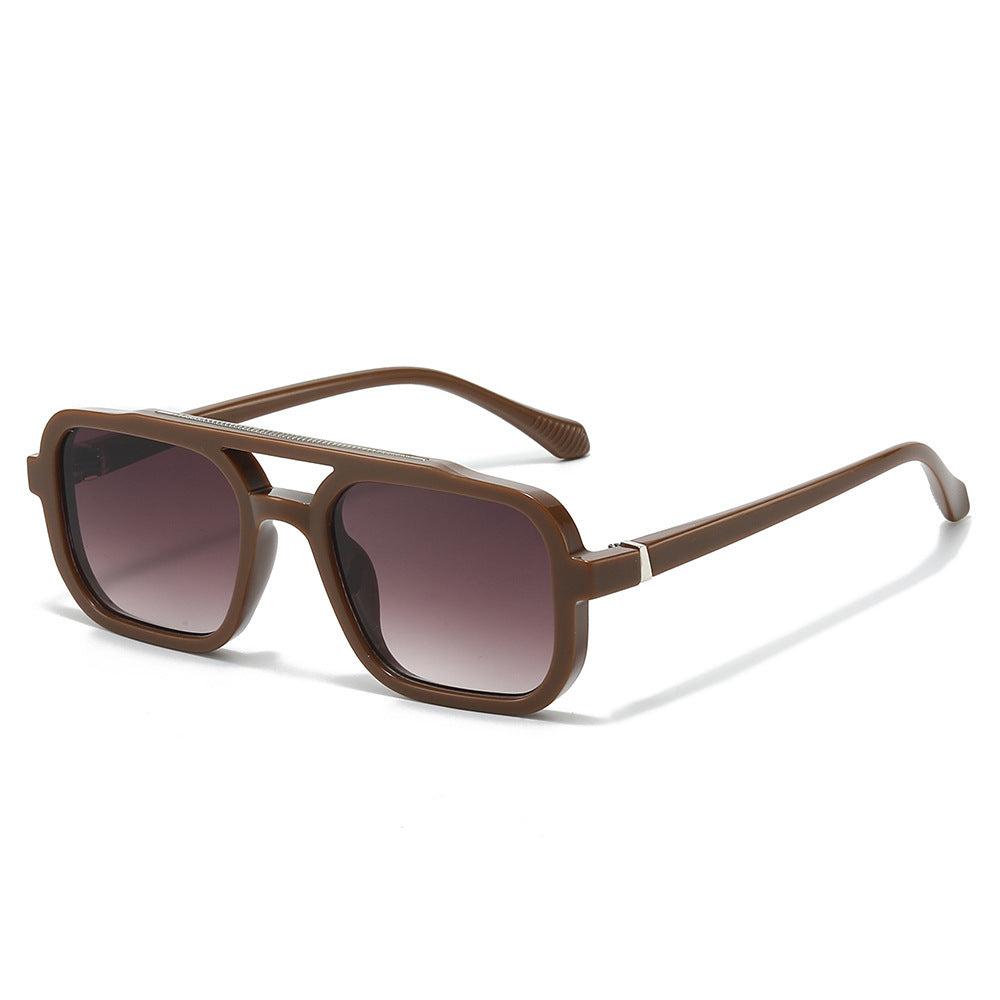 Retro-Inspired Bold Frame Sunglasses Stornfield
