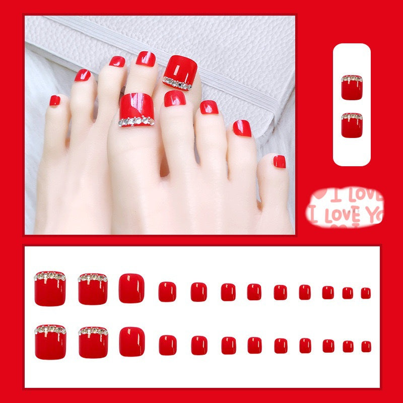 Nail art set with glittering accents and exquisite design Stornfield