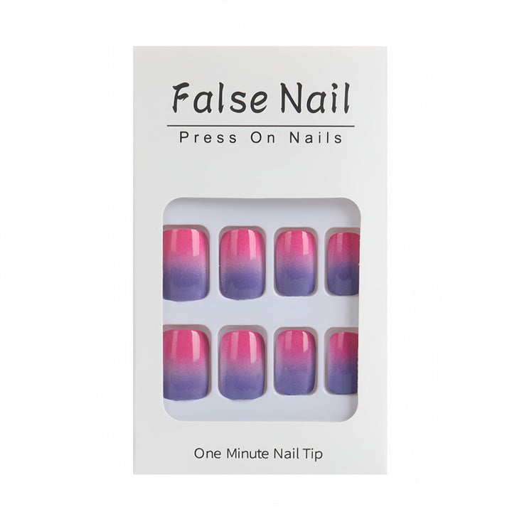 Trendy ombre design artificial nails Stornfield