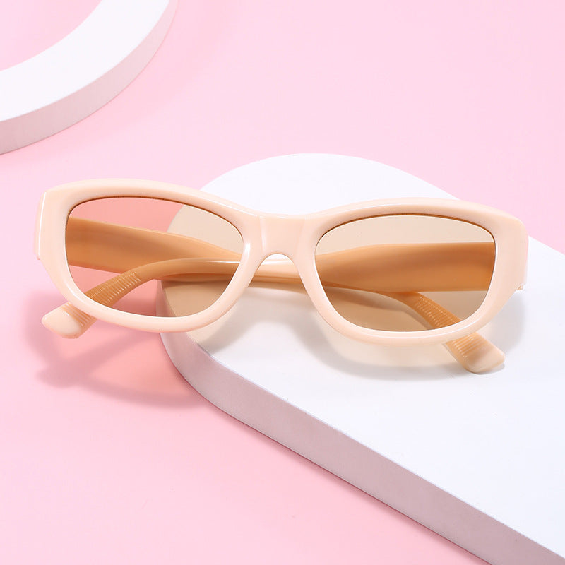 Women’s fashionable cat-eye sunglasses with a flexible frame and UV protection Stornfield