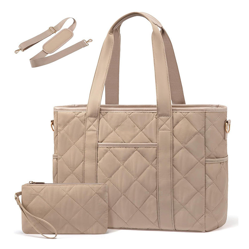 Elegant and roomy shoulder bag with structured quilting Stornfield