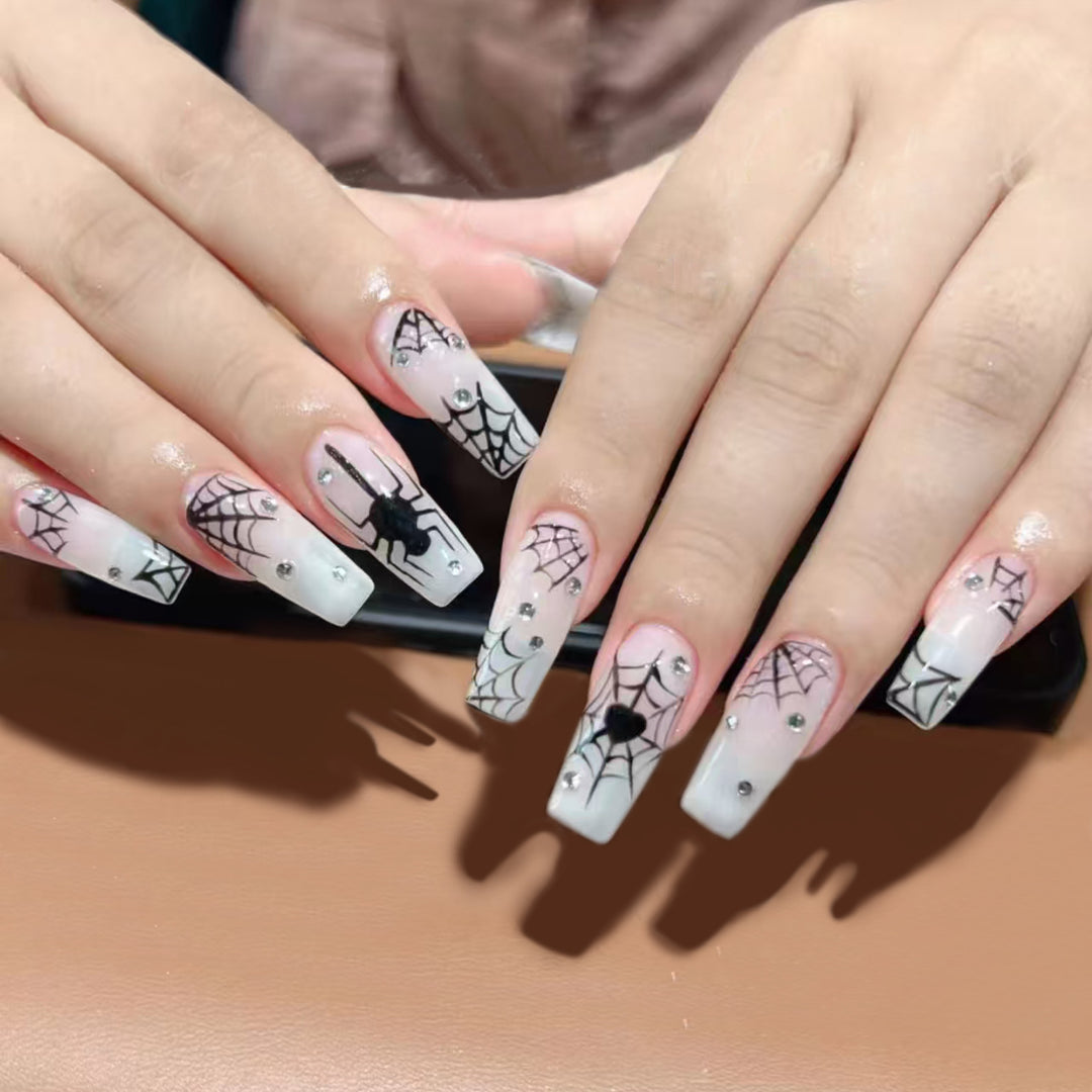 Halloween-Themed Nail Art Design Kit