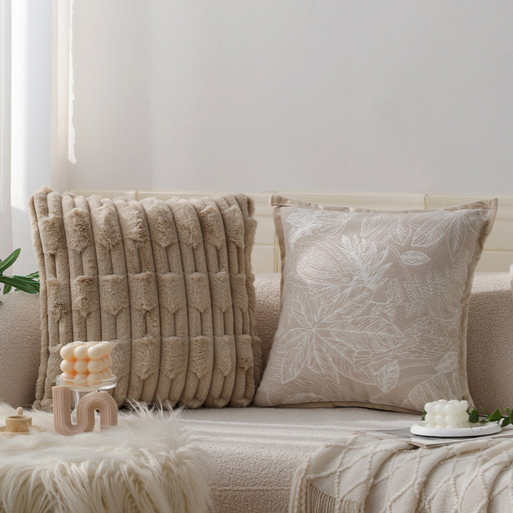 Structured decorative cushions