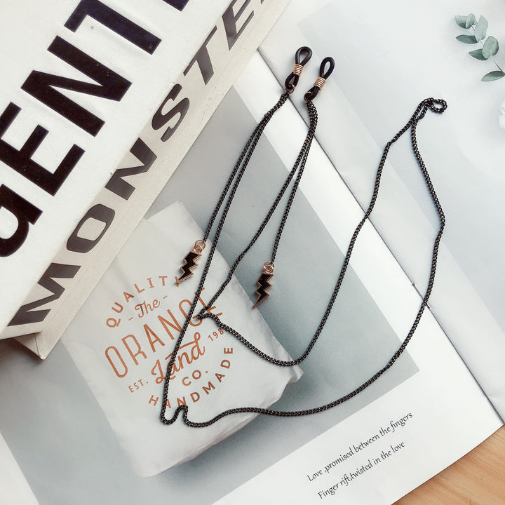 Playful Charm Eyewear Chain Stornfield