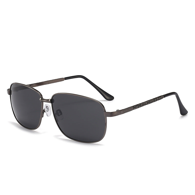 Men's stylish and modern sunglasses with sturdy frame Stornfield