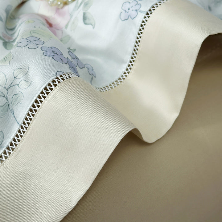 Floral Design Luxury Duvet Cover Set