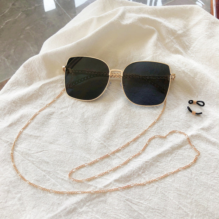Chic Eyewear Chain with Decorative Clips Stornfield
