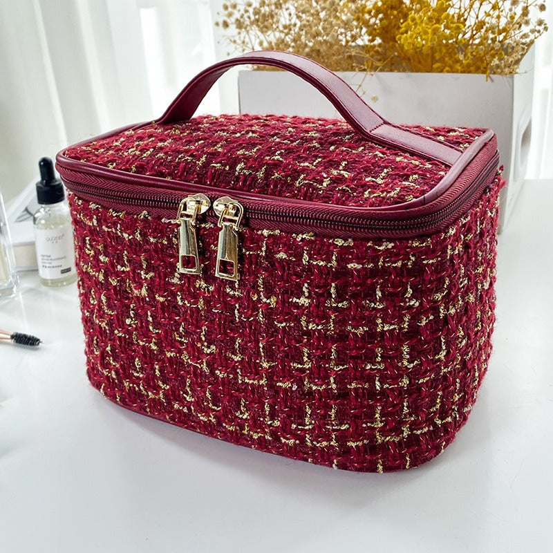Stylish and Practical Cosmetic Storage Bag Stornfield