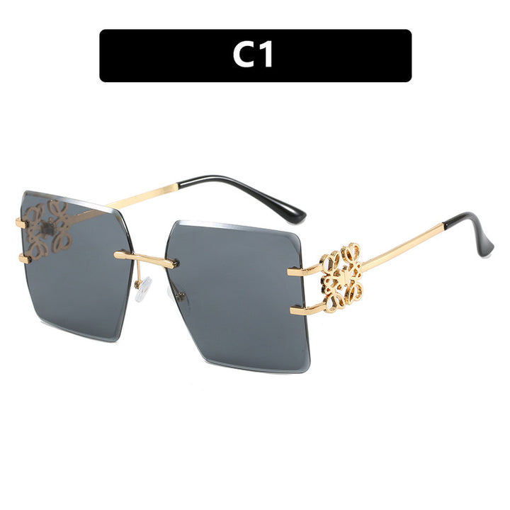 Women's fashionable sunglasses with exceptional design and golden accents Stornfield