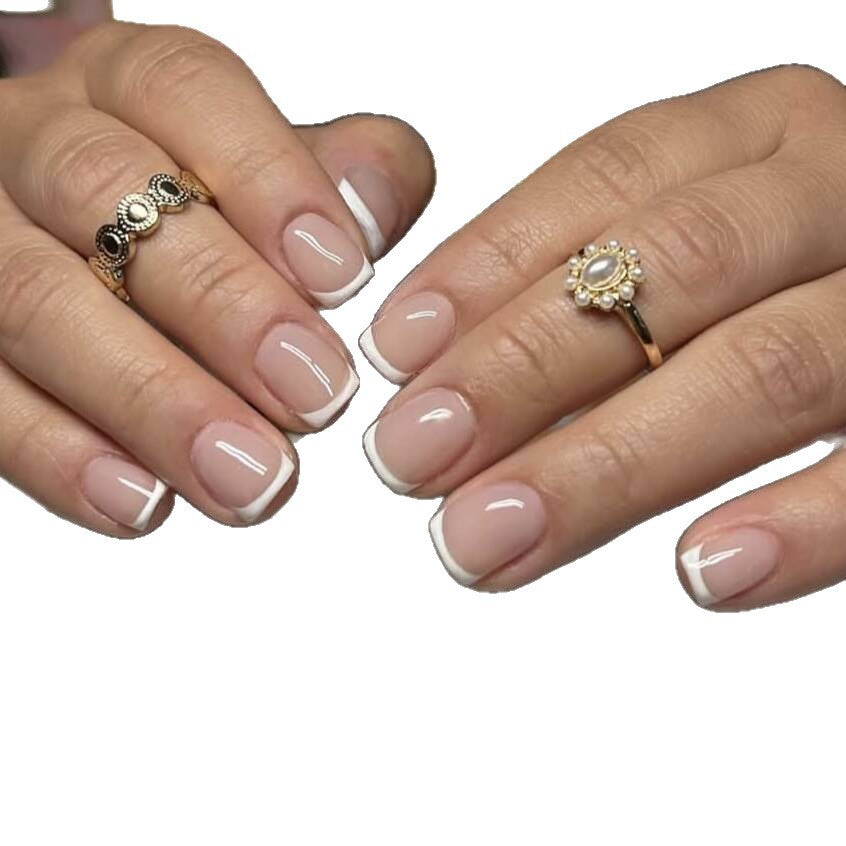 Artificial Nail Art with Elegant French Tip Stornfield
