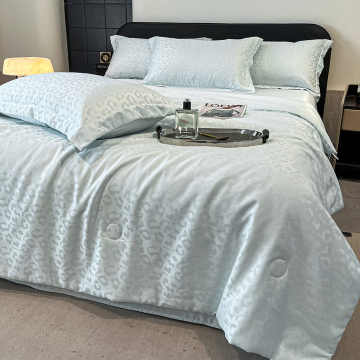 Elegant Satin Leopard Print Bedding Set
