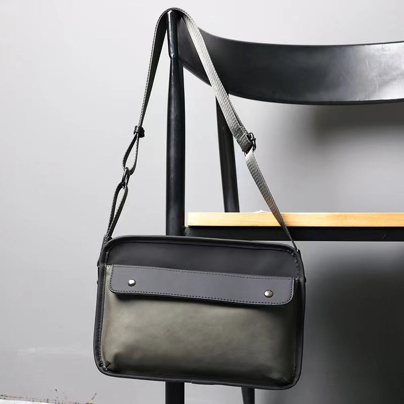 Elegant shoulder bag with practical compartments Stornfield