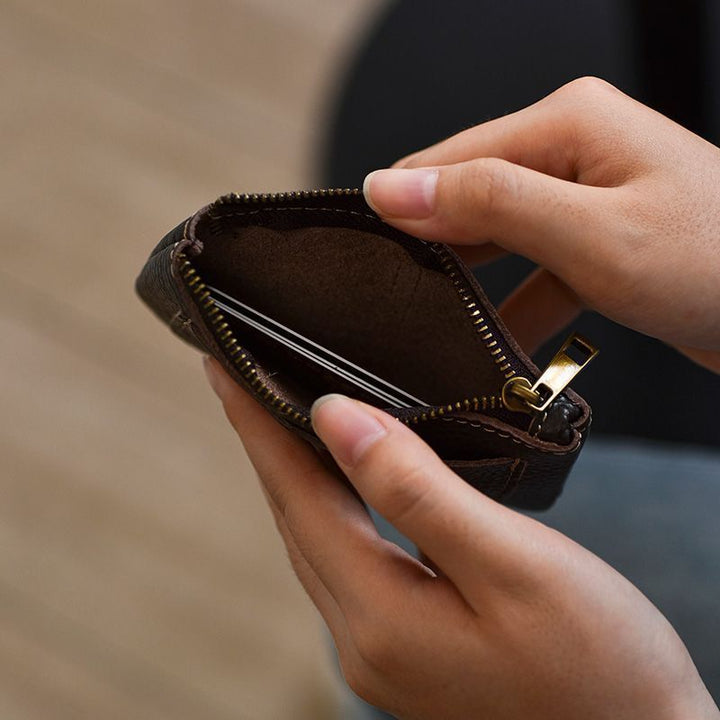 Textured Leather Card Holder Stornfield