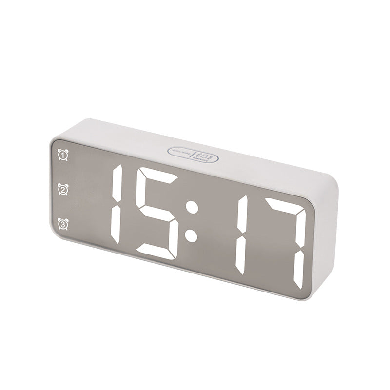 Digital alarm clock with large display Stornfield