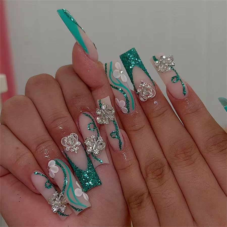 Decorative Nail Design Set Stornfield