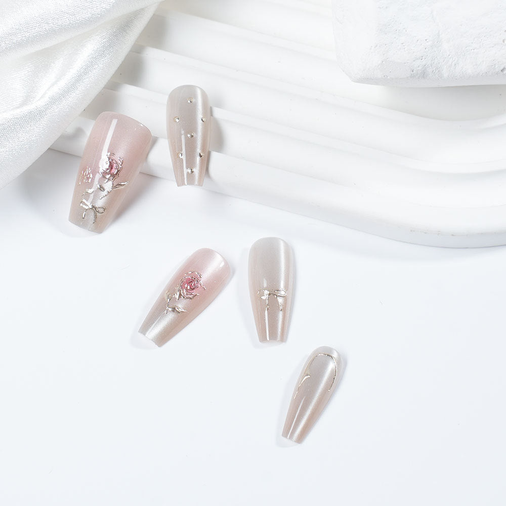 Artistic Press-On Nail Extensions Stornfield