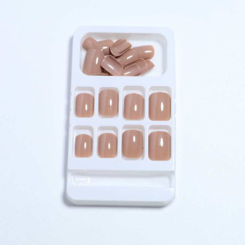 Premium Glossy Fake Nail Set Stornfield