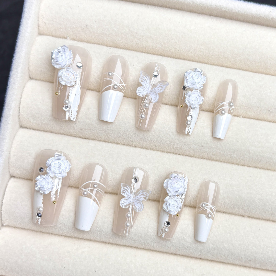Decorative Press-On Nail Art Set 1790745746