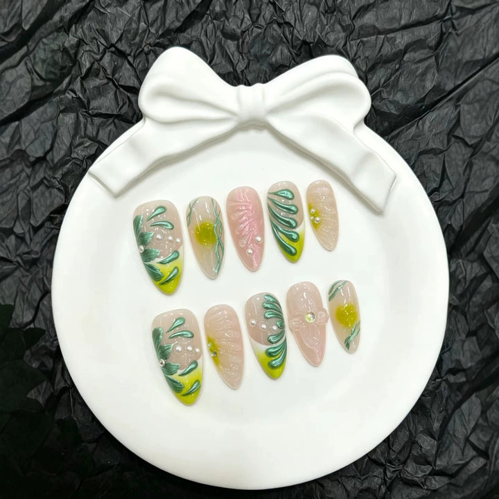 Decorative Press-On Nail Art Set with Floral and Botanical Designs