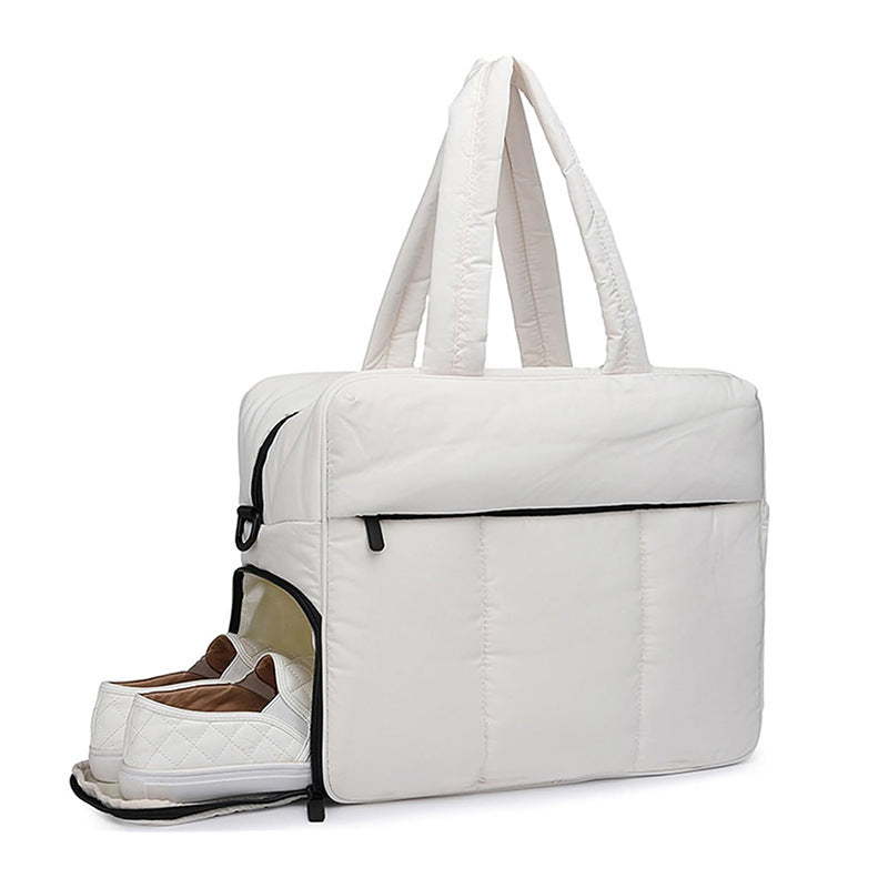 Multifunctional tote bag with insulated interior compartment Stornfield