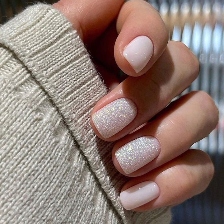 Elegant Glitter Press-On Nail Set Stornfield