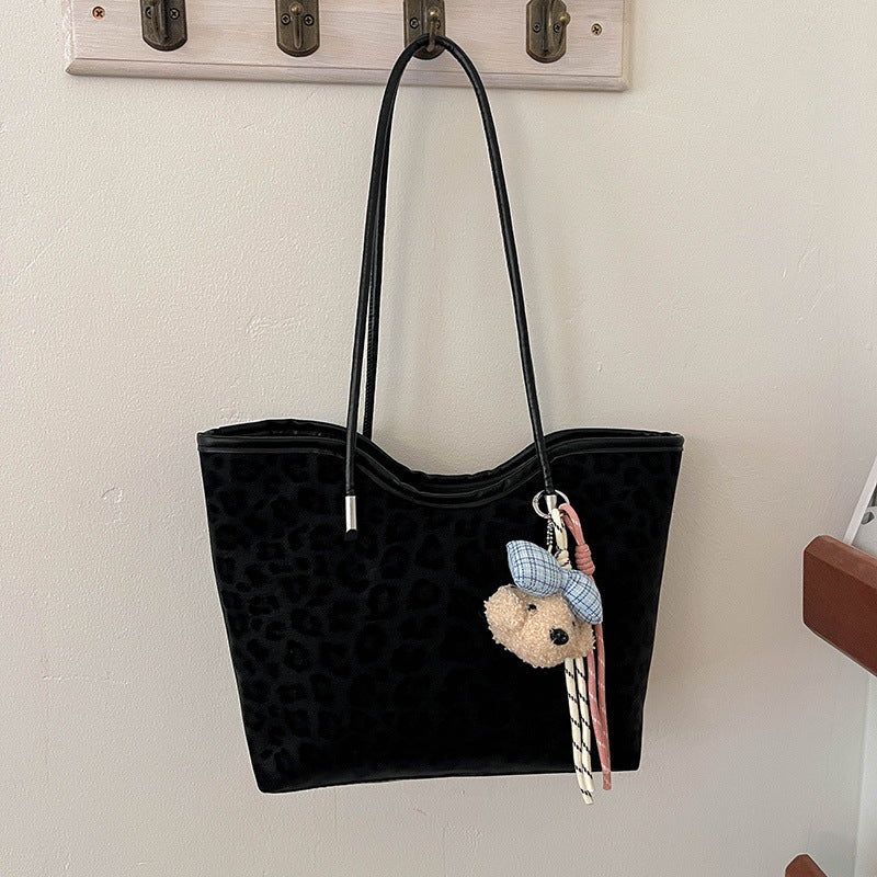 Stylish and Versatile Tote Bag