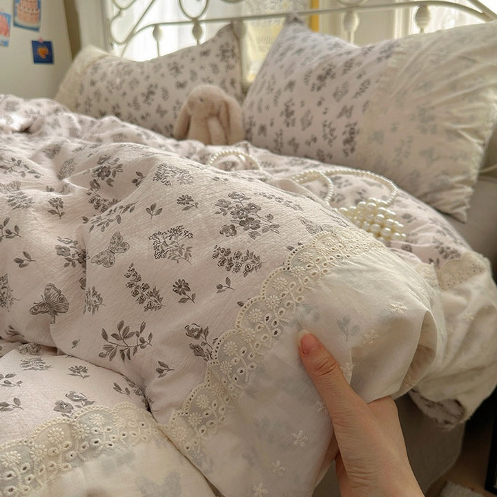 Soft Floral Embroidered Bedspread Set
