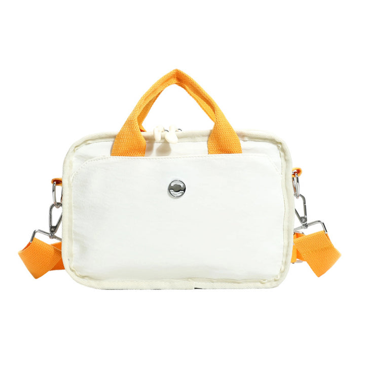 Tote bag with adjustable shoulder strap and extra storage Stornfield