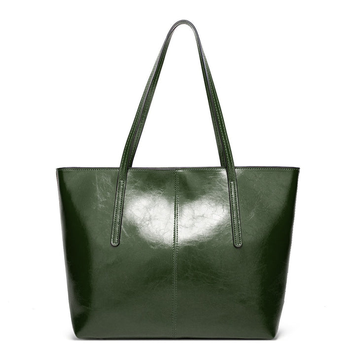 Elegant Handbag Made of High-Quality Leather Stornfield