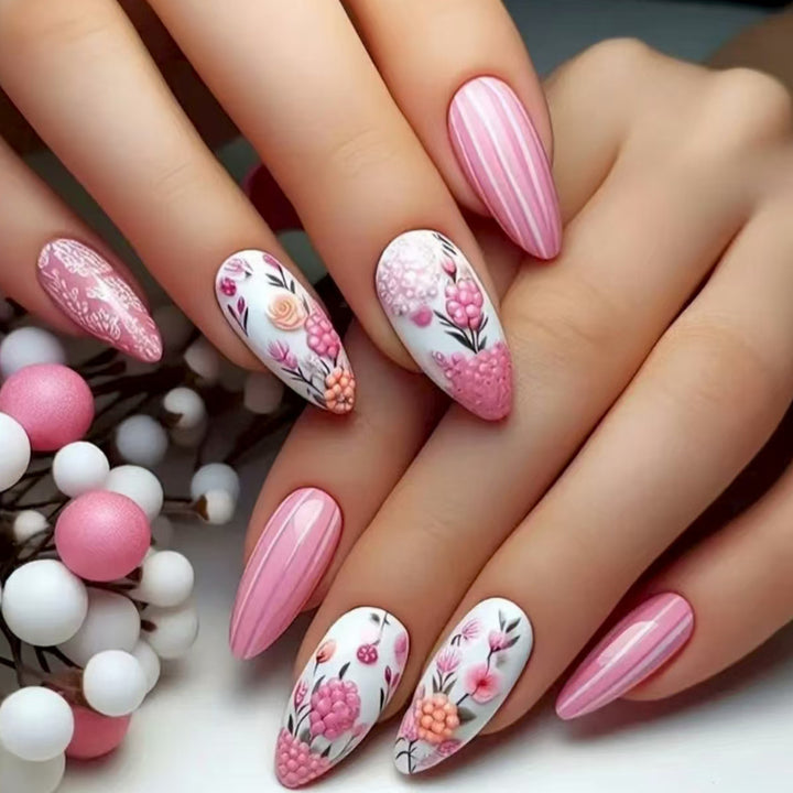 Artificial nails with floral 3D decorations Stornfield